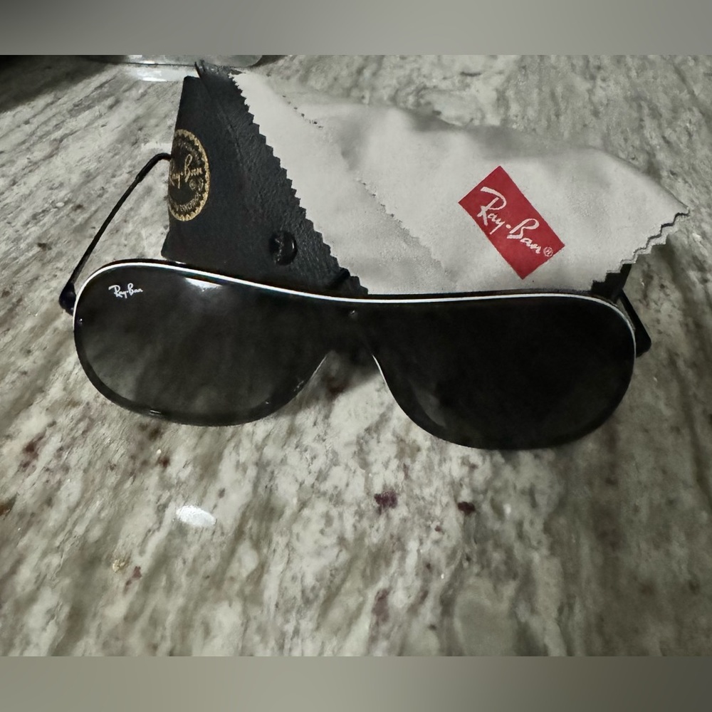 Ray-Ban sunglasses (not polarized)